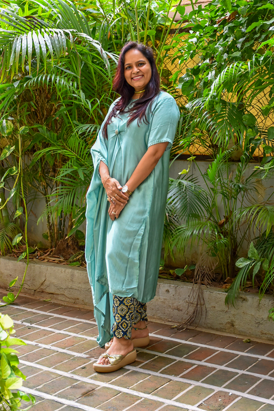 Pista green button kaftan pants with hand work